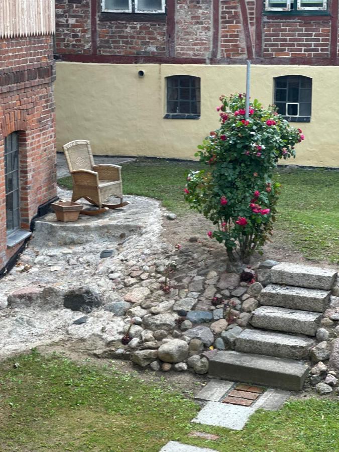 Urlaub In Einer Historischen Wassermuehle An Der Trave Lubeca Exterior foto