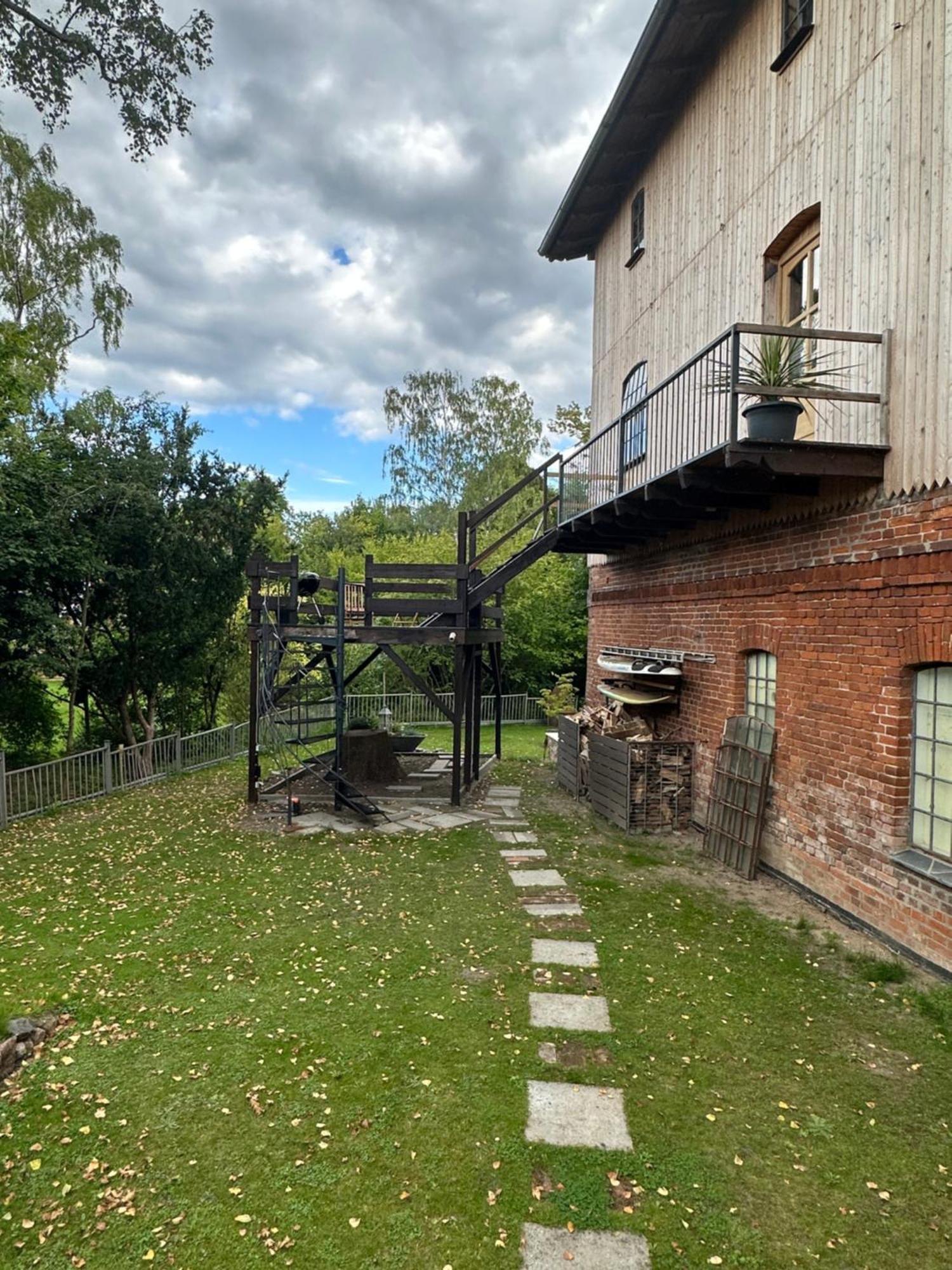Urlaub In Einer Historischen Wassermuehle An Der Trave Lubeca Exterior foto